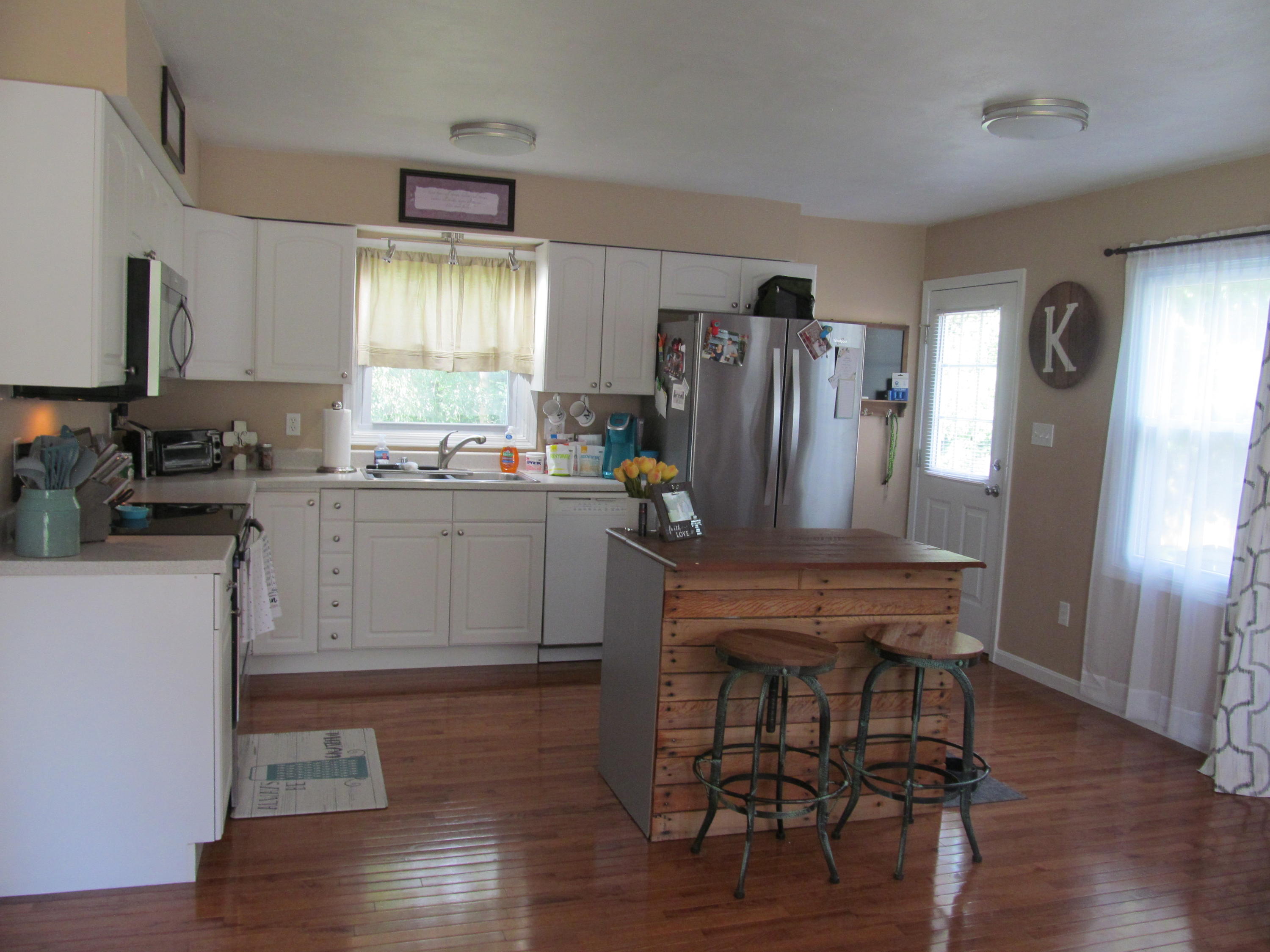 2703 Timber Ridge Buchanan, VA 24066 - Photo 6 of 20 IMG_4433