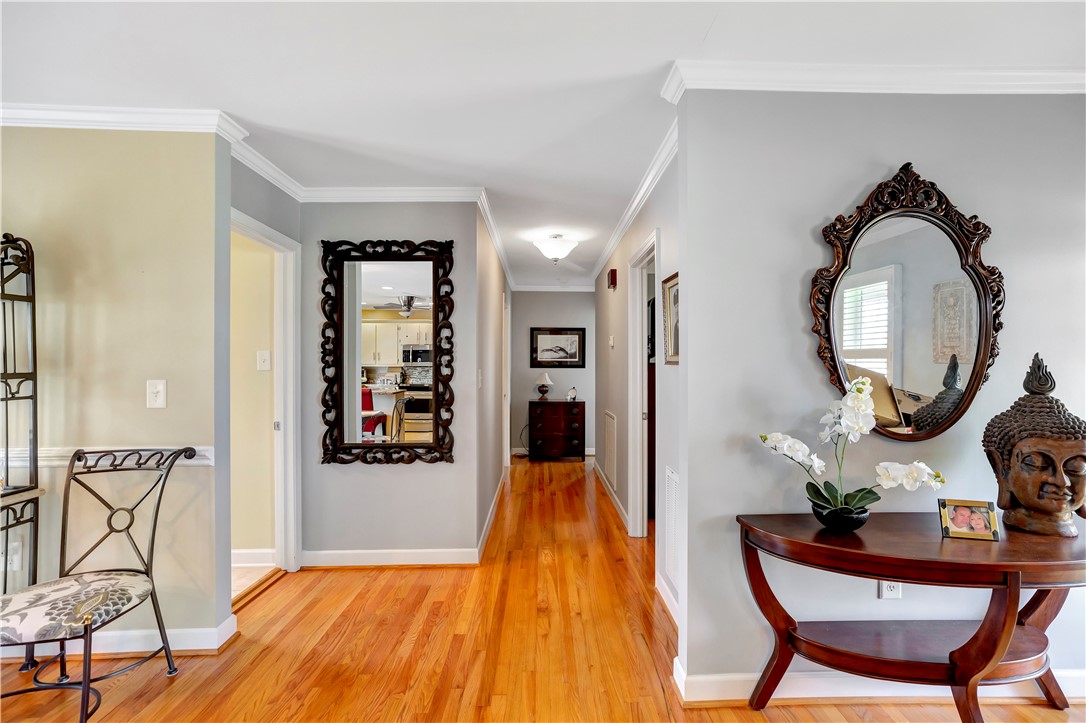 304 Shadow Lane Seneca, SC 29678 - Photo 11 of 33