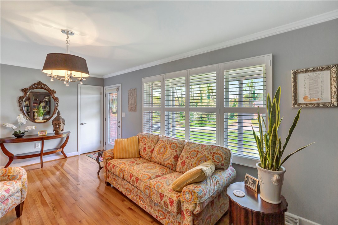 304 Shadow Lane Seneca, SC 29678 - Photo 14 of 33