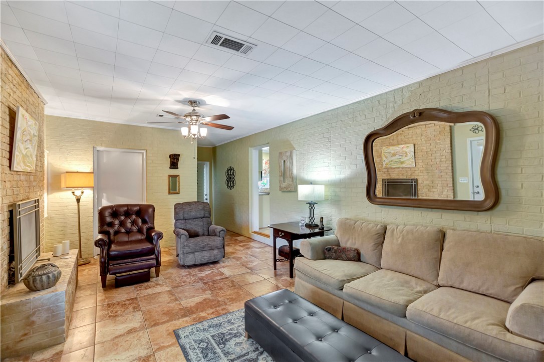 304 Shadow Lane Seneca, SC 29678 - Photo 15 of 33