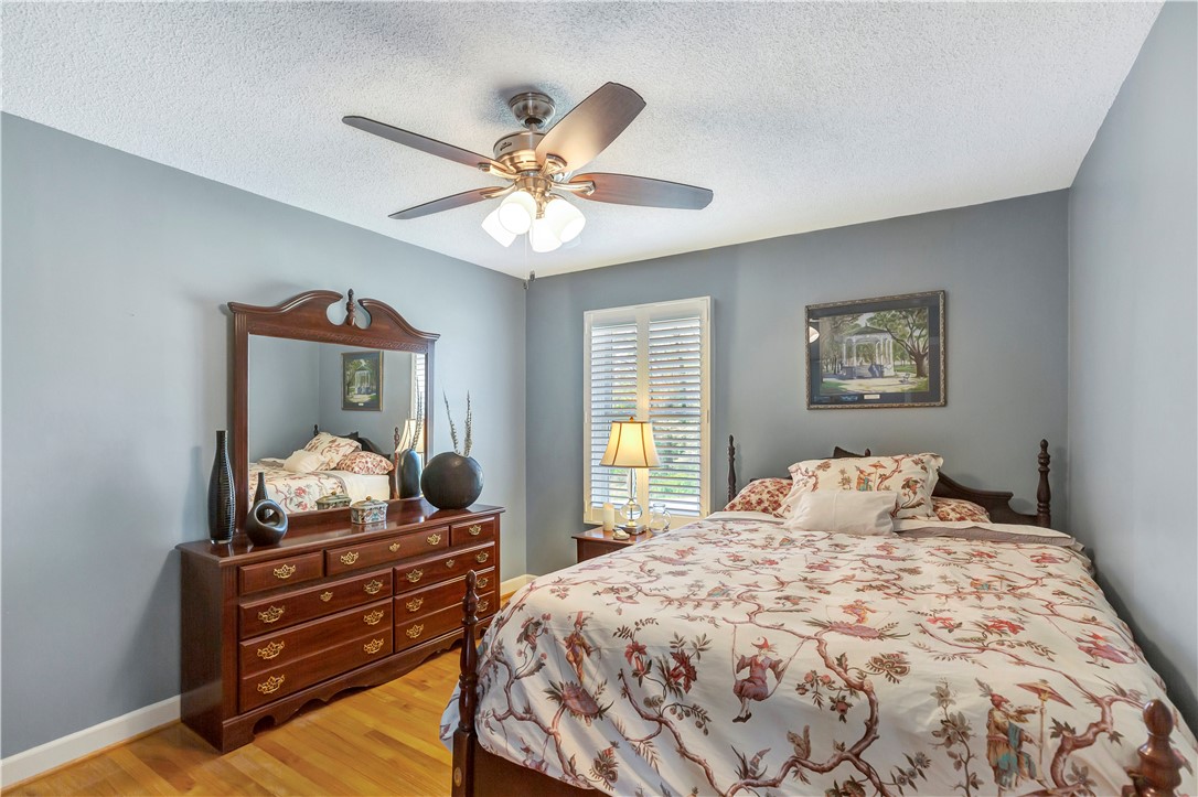 304 Shadow Lane Seneca, SC 29678 - Photo 24 of 33