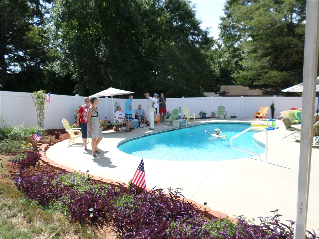 304 Shadow Lane Seneca, SC 29678 - Photo 32 of 33