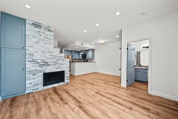 $639,900 | 25725 Perlman Place, Unit 127, Stevenson Ranch, CA 91381