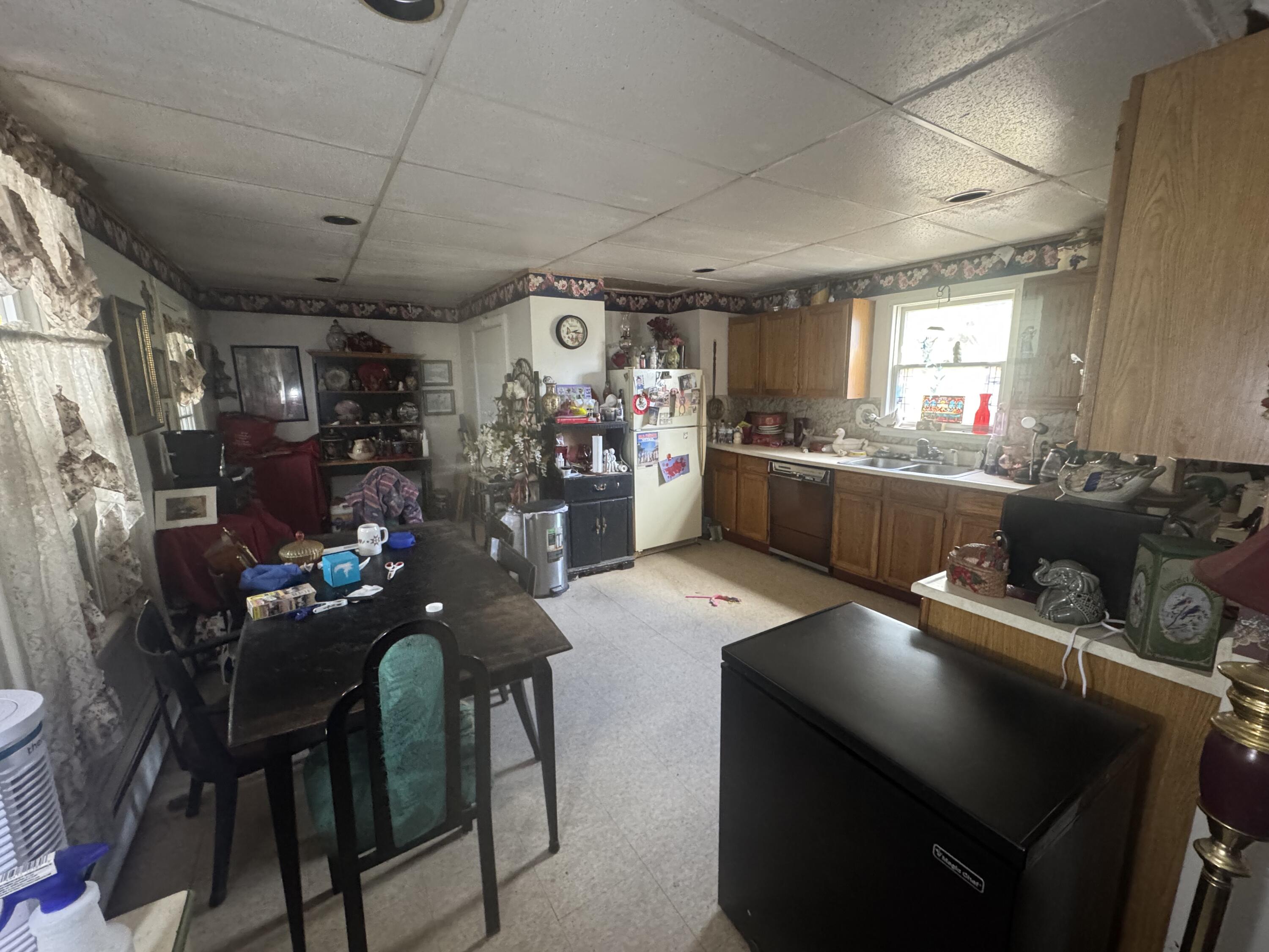 8 High Street Waterville, ME 04901 - Photo 3 of 28 IMG_2644