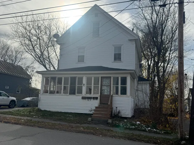 $269,900 | 8 High Street, Waterville, ME 04901