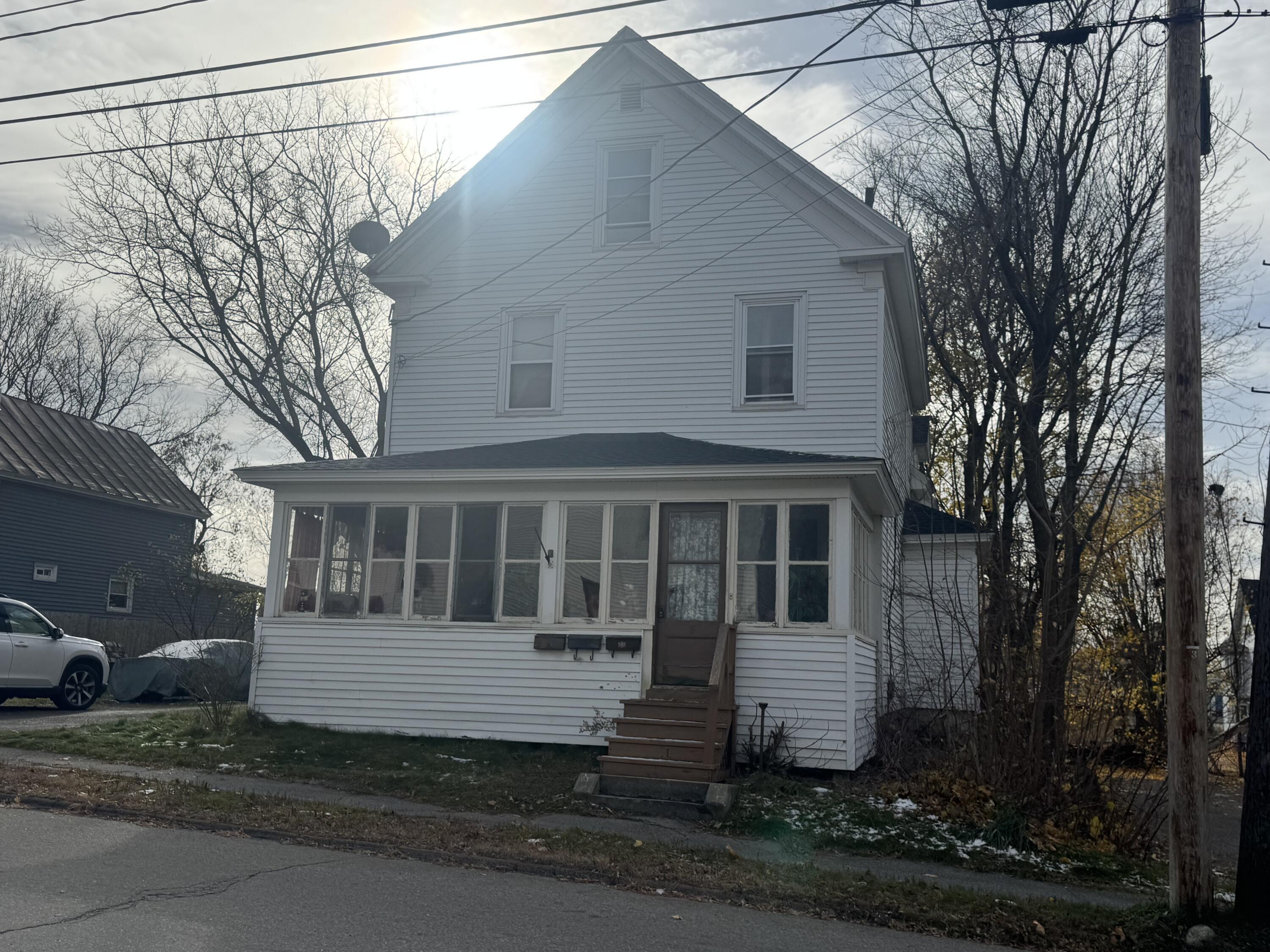 8 High Street Waterville, ME 04901 - Photo 6 of 28 IMG_2911