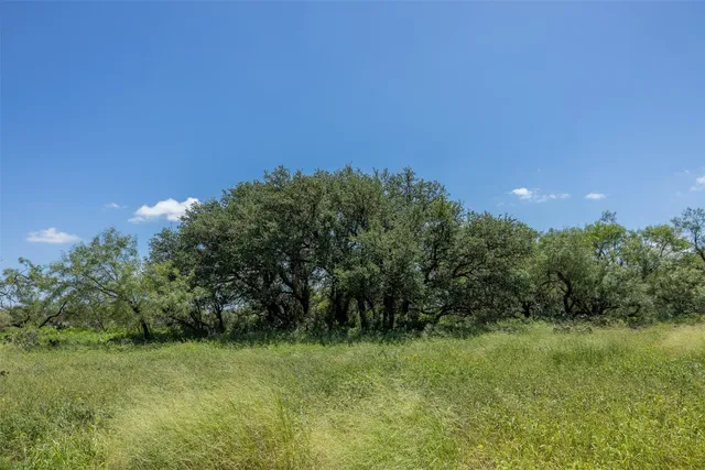 $2,125,000 | 0 West 17th Street, Brady, TX 76825