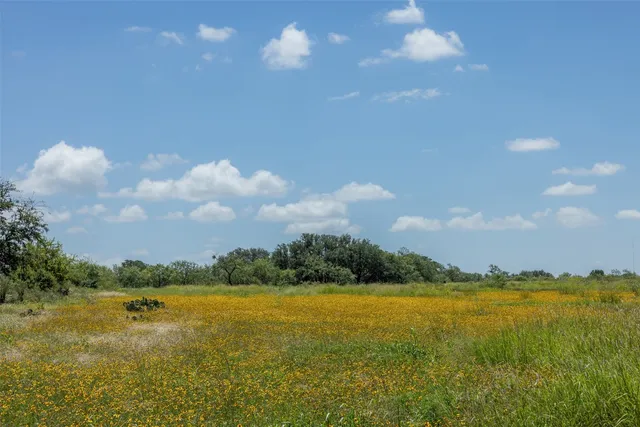 $2,125,000 | 0 West 17th Street, Brady, TX 76825