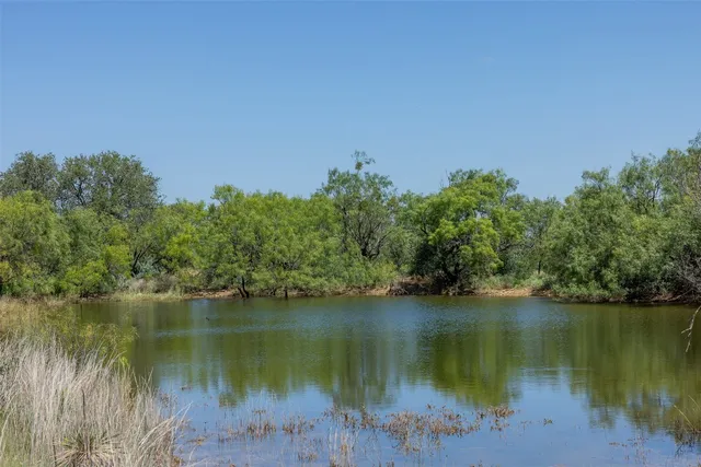 $2,125,000 | 0 West 17th Street, Brady, TX 76825