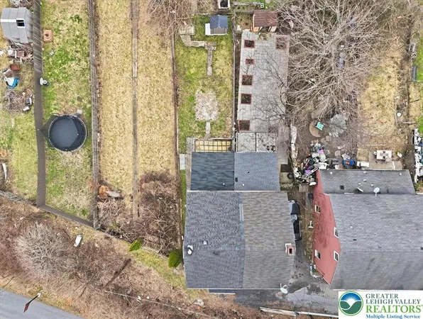 $1,995 | 1226 Railroad Street, Bethlehem, PA 18015