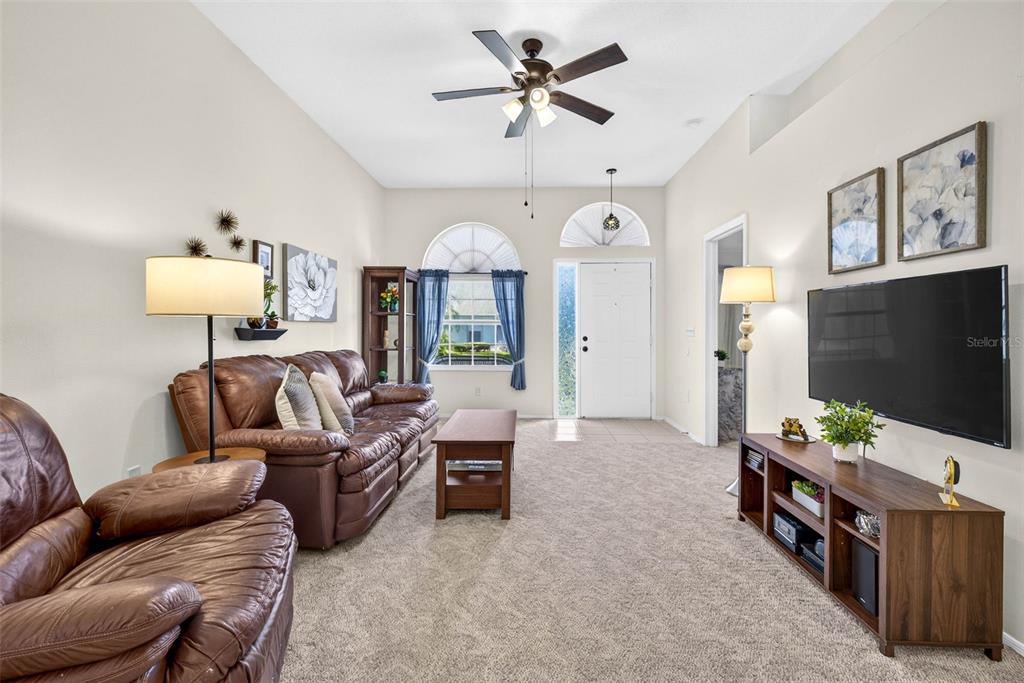 4233 Avanti Circle New Port Richey, FL 34655 - Photo 4 of 23