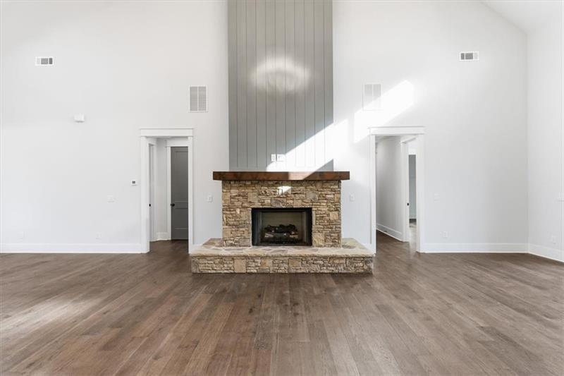 27 Linda Road Southwest Cartersville, GA 30120 - Photo 13 of 51