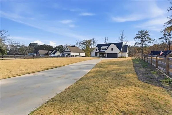 $749,900 | 27 Linda Road Southwest, Cartersville, GA 30120