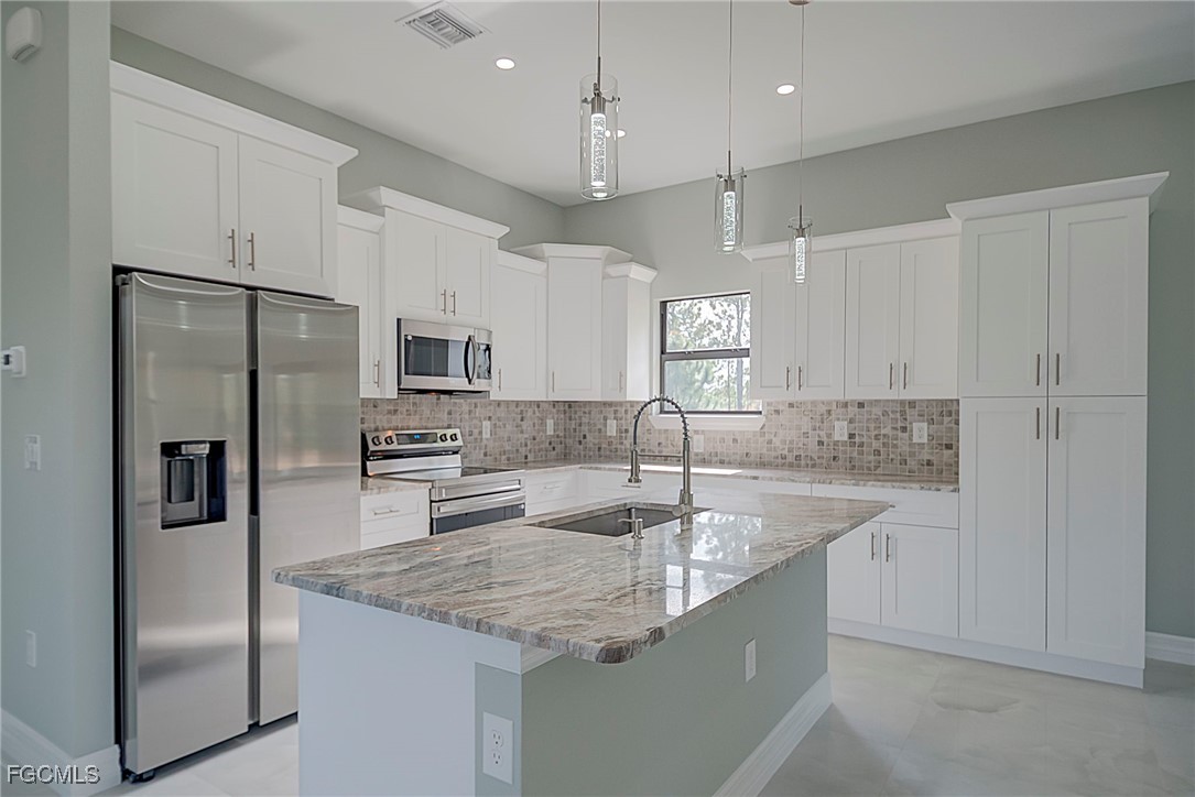 304 East 15th Street Lehigh Acres, FL 33972 - Photo 5 of 27