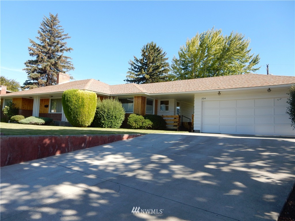 324 Mocliff Road Ephrata, WA 98823 - Photo 2 of 18