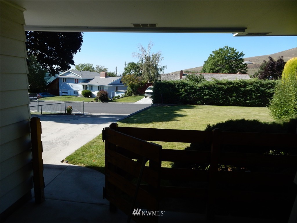 324 Mocliff Road Ephrata, WA 98823 - Photo 15 of 18