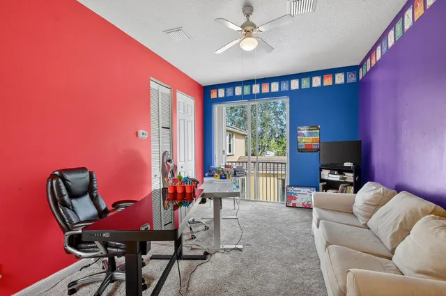 $885,000 | 6802 Houlton Circle, Lake Worth, FL 33467