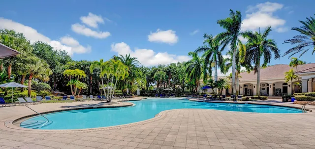 $885,000 | 6802 Houlton Circle, Lake Worth, FL 33467