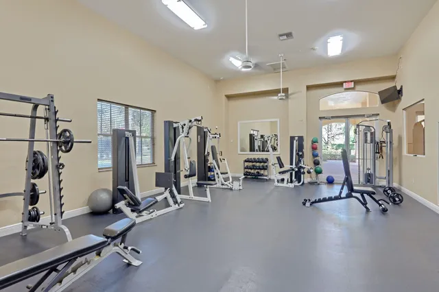 $885,000 | 6802 Houlton Circle, Lake Worth, FL 33467