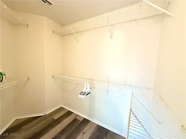 $2,400 | 3817 Bayamon Street, Las Vegas, NV 89129