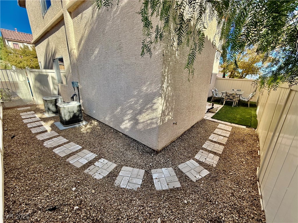 3817 Bayamon Street Las Vegas, NV 89129 - Photo 23 of 25