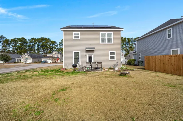 $305,000 | 266 Oglethorpe Circle, Moncks Corner, SC 29461