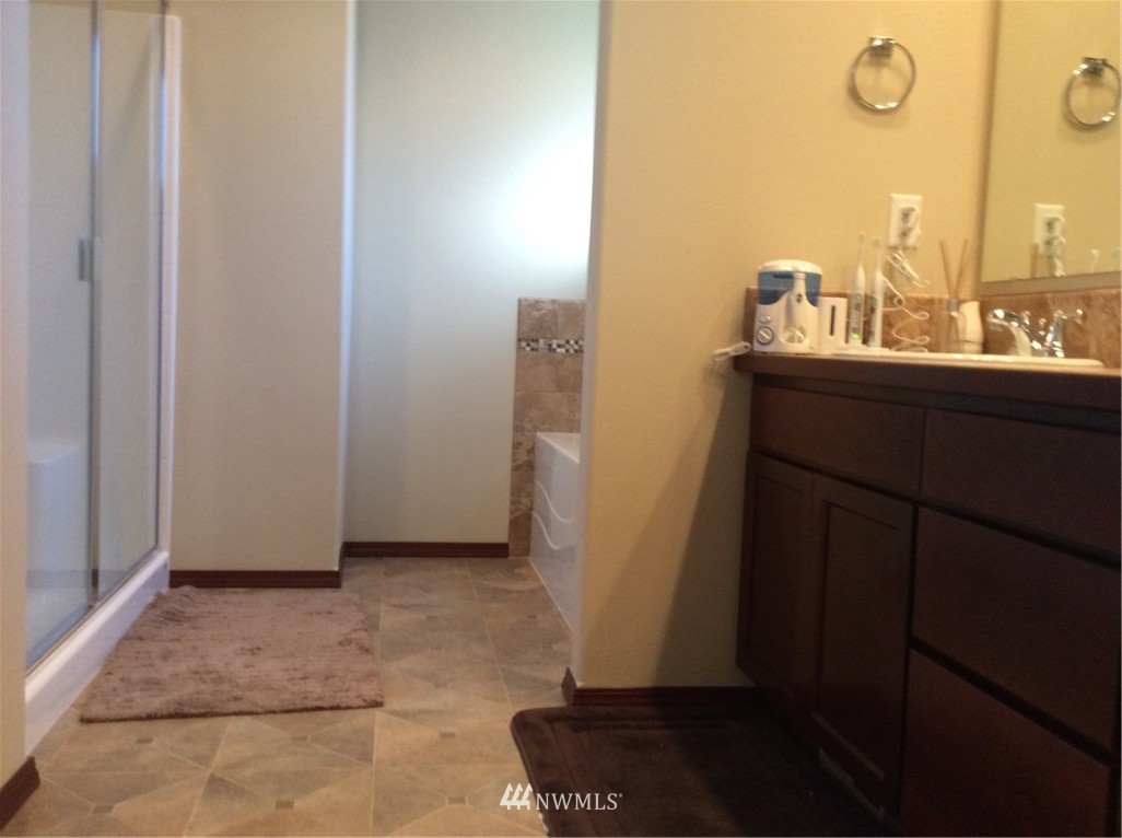 456 Barry Loop Mount Vernon, WA 98274 - Photo 14 of 16 Gallery Image 14