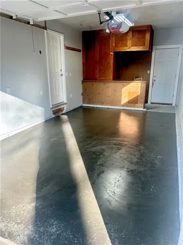 $184,900 | 8804 East 59 Terrace, Raytown, MO 64133