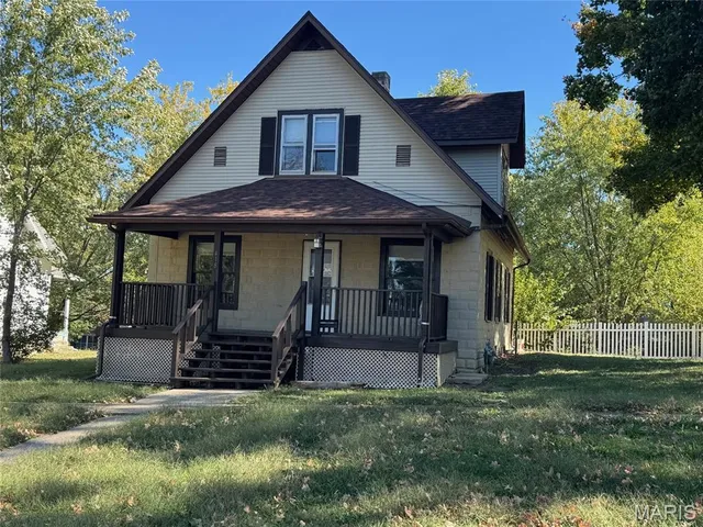 $124,500 | 418 North 7th Street, Vandalia, IL 62471