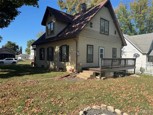 $124,500 | 418 North 7th Street, Vandalia, IL 62471