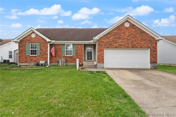 $255,000 | 906 Presidential Place, Jeffersonville, IN 47130