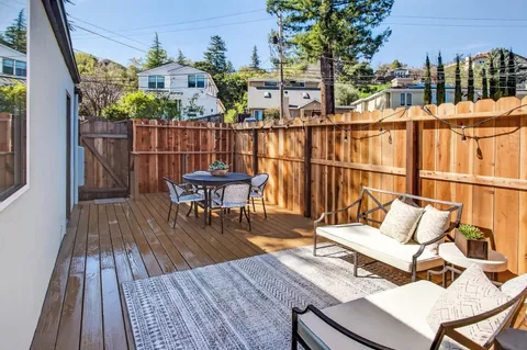 $1,498,000 | 379 Alameda De Las Pulgas, Redwood City, CA 94062