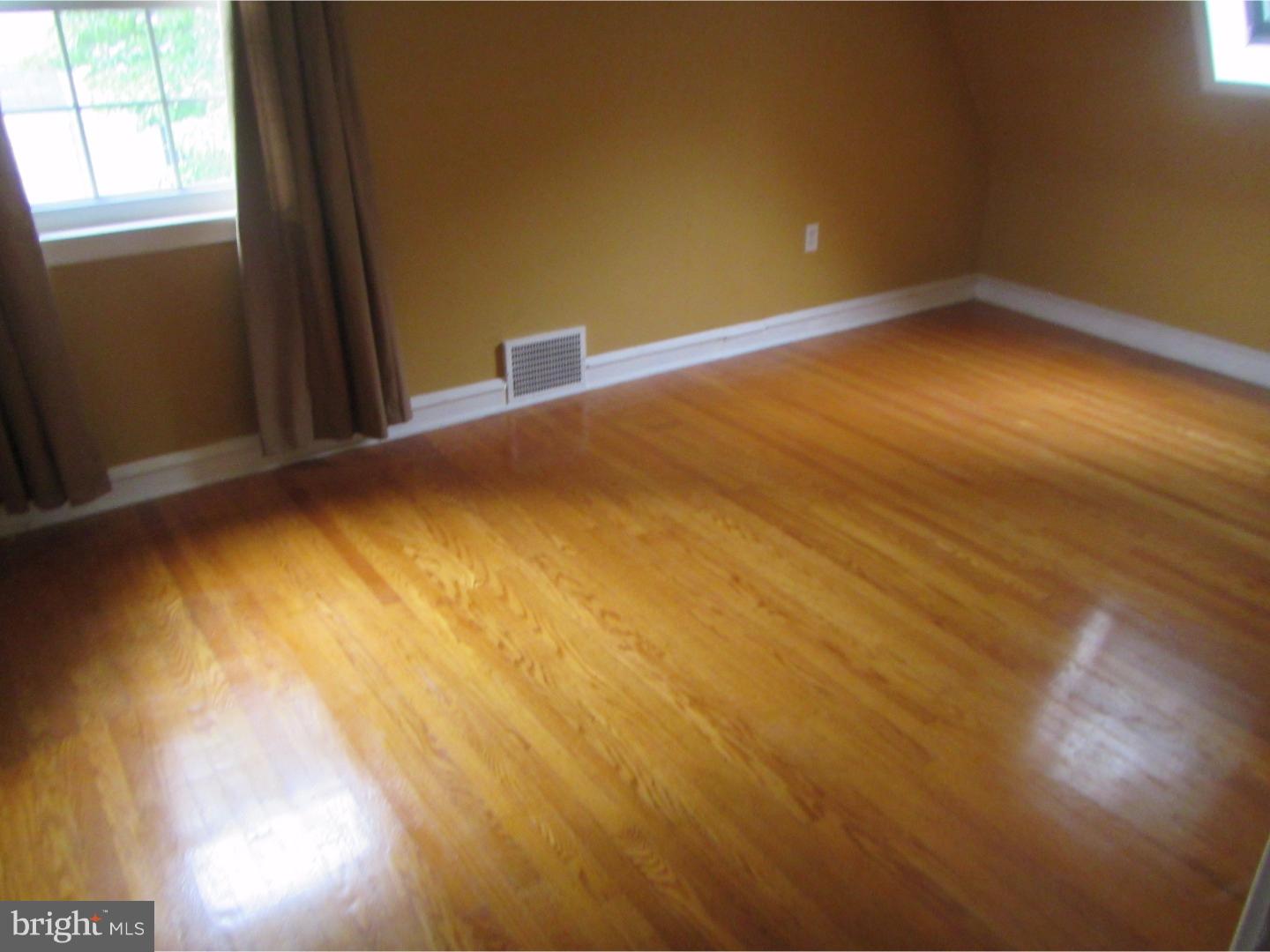 2518 Pine Road Huntingdon Valley, PA 19006 - Photo 18 of 24