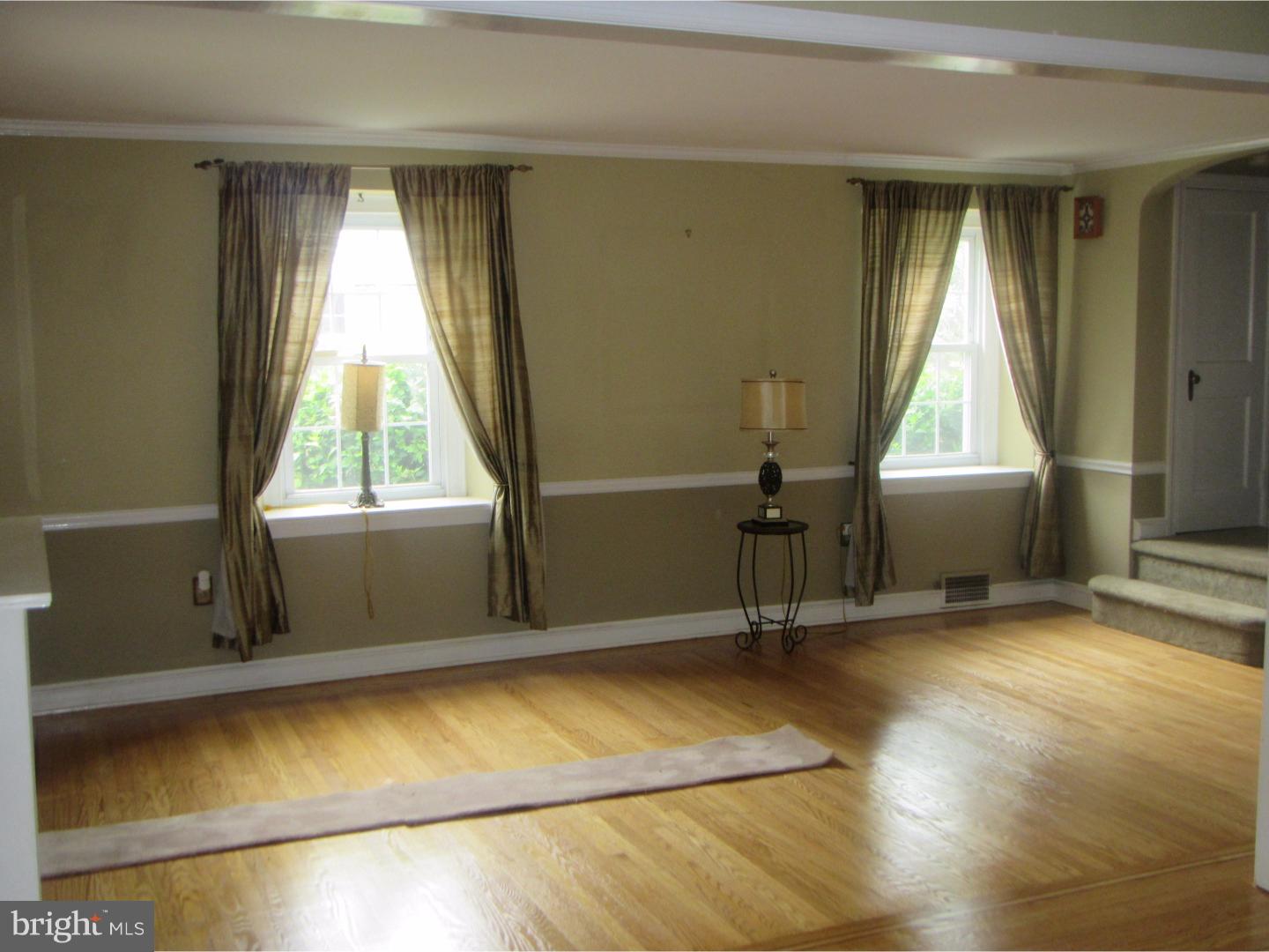 2518 Pine Road Huntingdon Valley, PA 19006 - Photo 4 of 24