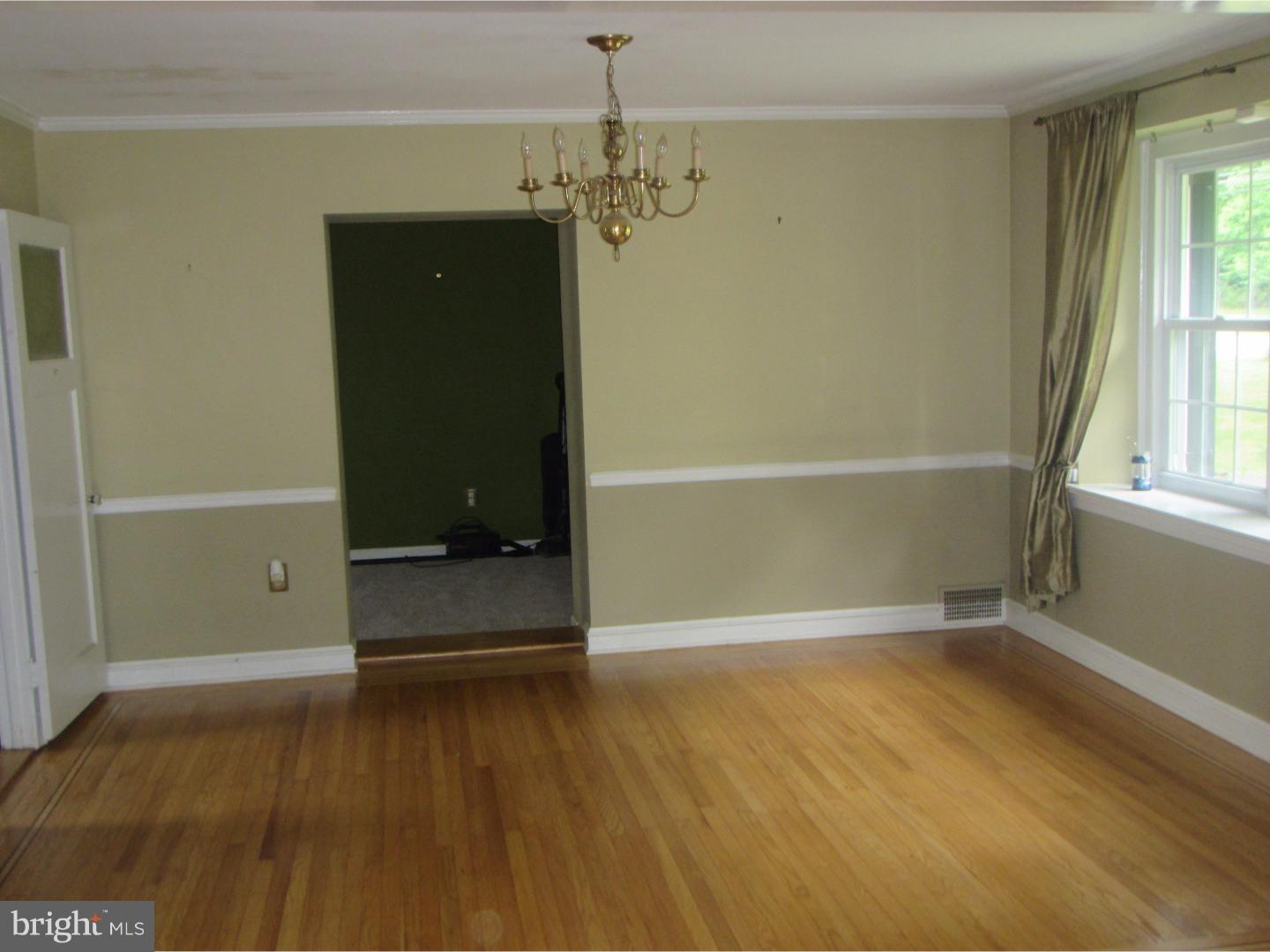 2518 Pine Road Huntingdon Valley, PA 19006 - Photo 5 of 24