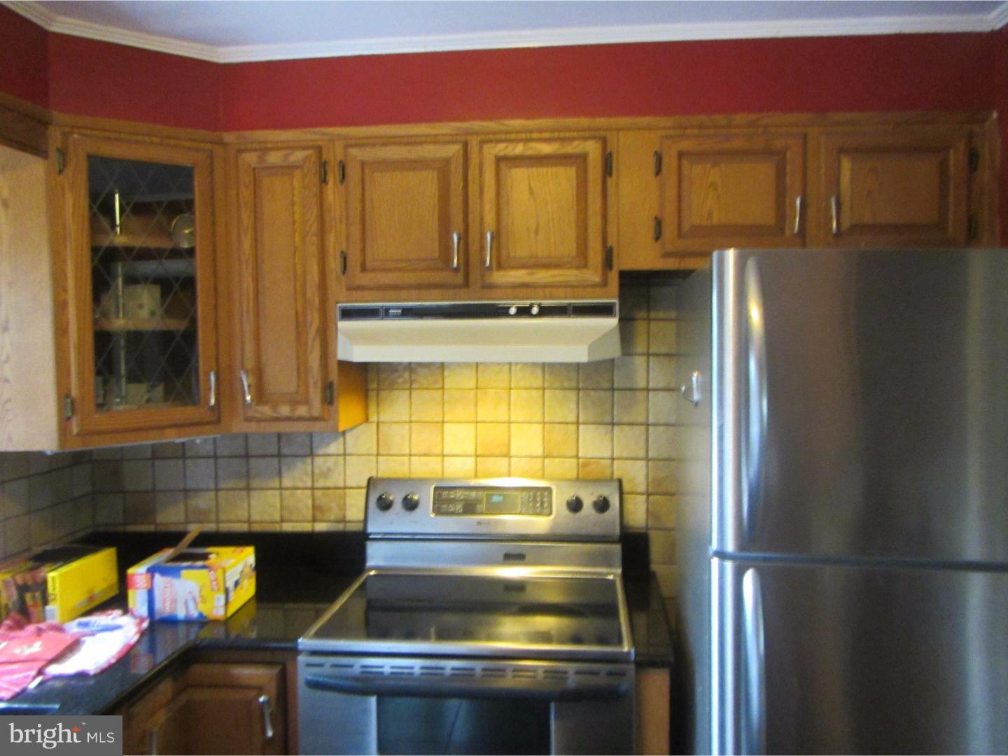 2518 Pine Road Huntingdon Valley, PA 19006 - Photo 8 of 24