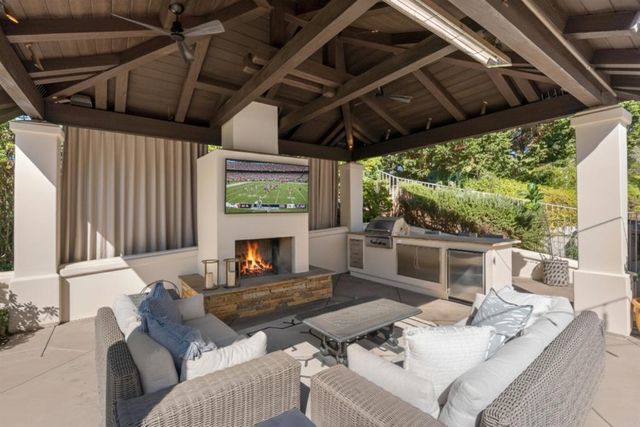 $5,495,000 | 5936 Fairway Place, Rancho Santa Fe, CA 92067