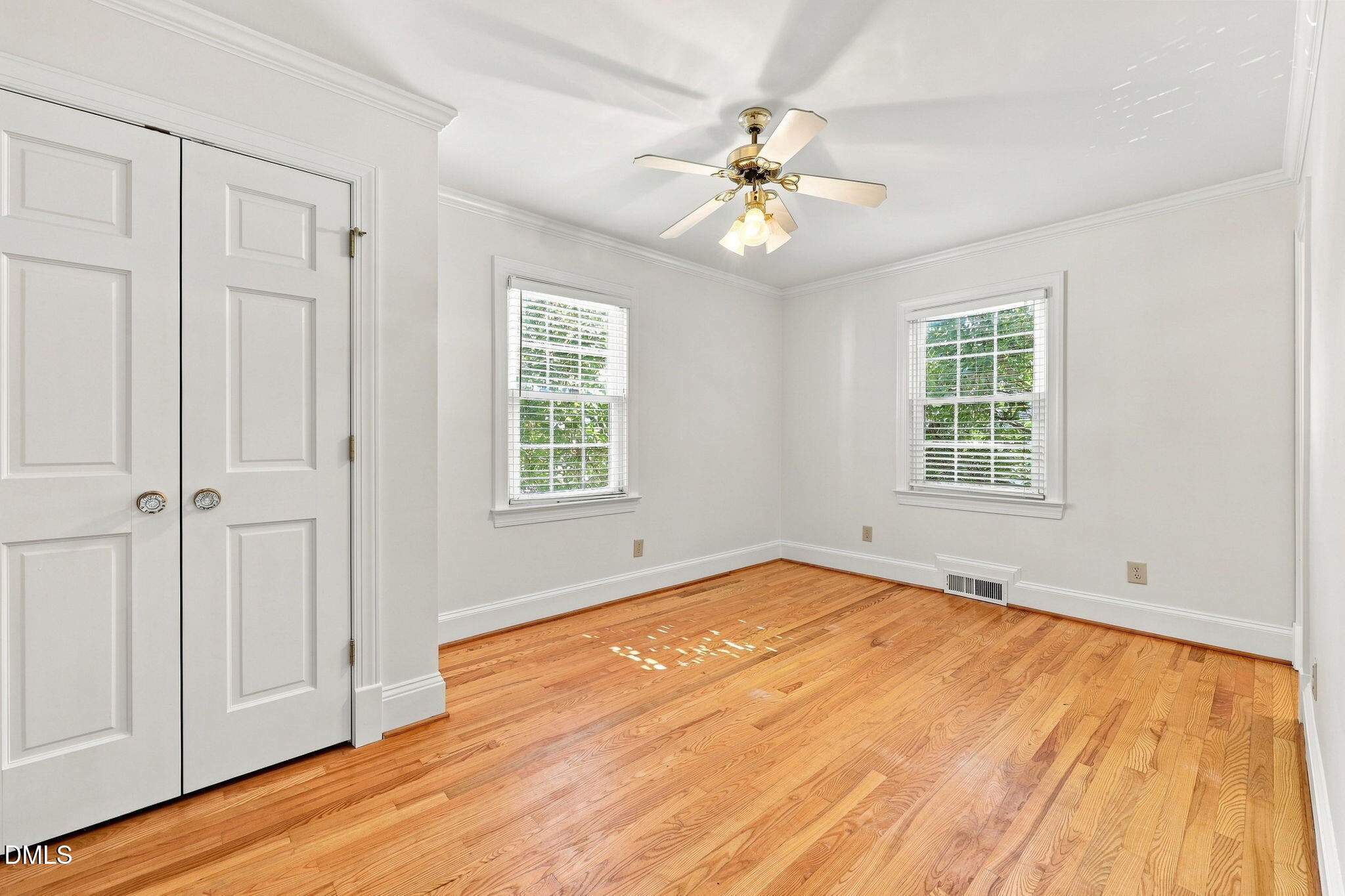 2721 Van Dyke Avenue Raleigh, NC 27607 - Photo 34 of 57 51-web-or-mls-IMG_6736