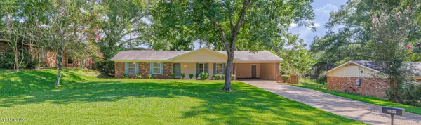 $210,000 | 809 Normandy Drive, Clinton, MS 39056