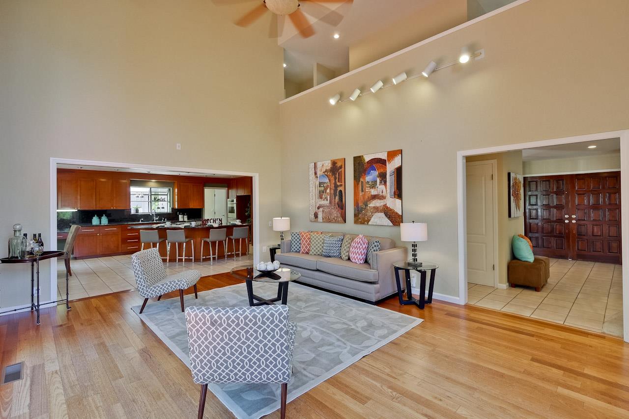 10490 San Felipe Road Cupertino, CA 95014 - Photo 9 of 37 Gallery Image 9