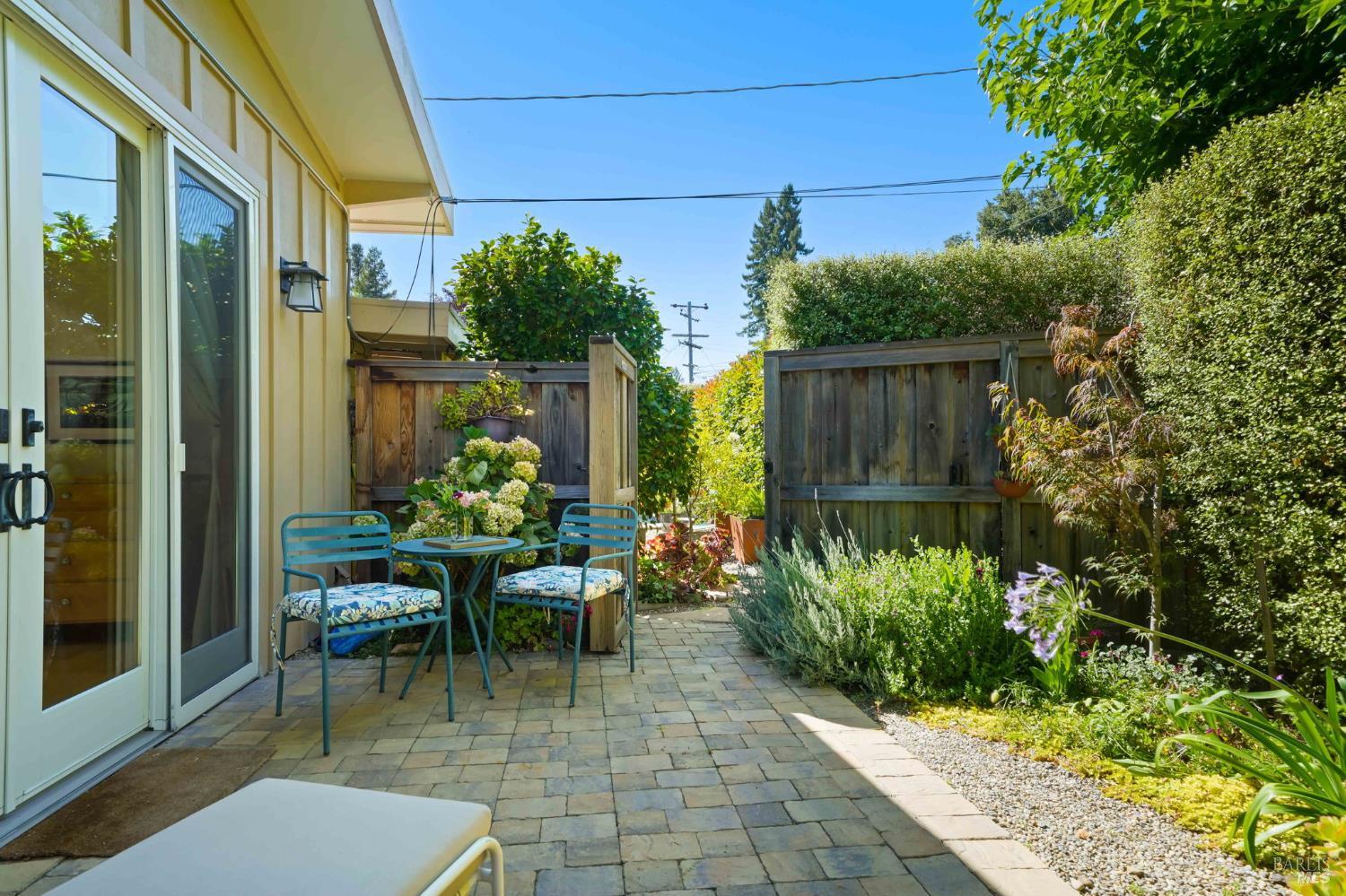 39 Orchard Way Novato, CA 94947 - Photo 38 of 47