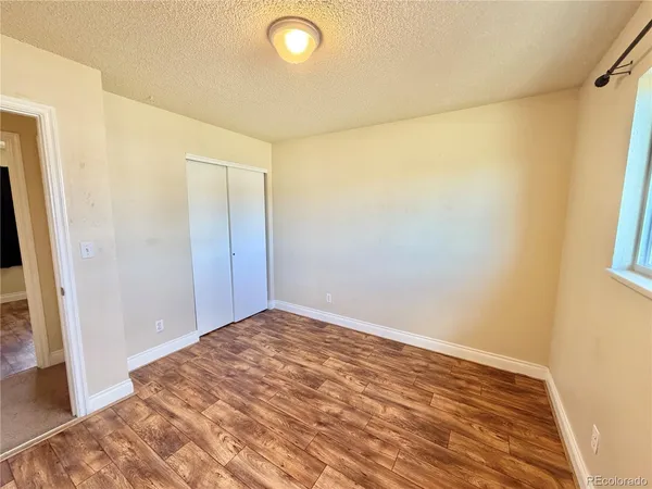 $1,795 | 811 South Chestnut Street, Elizabeth, CO 80107