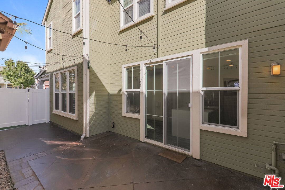 3 Wood Barn Road Ladera Ranch, CA 92694 - Photo 27 of 27 a view of a house with a door