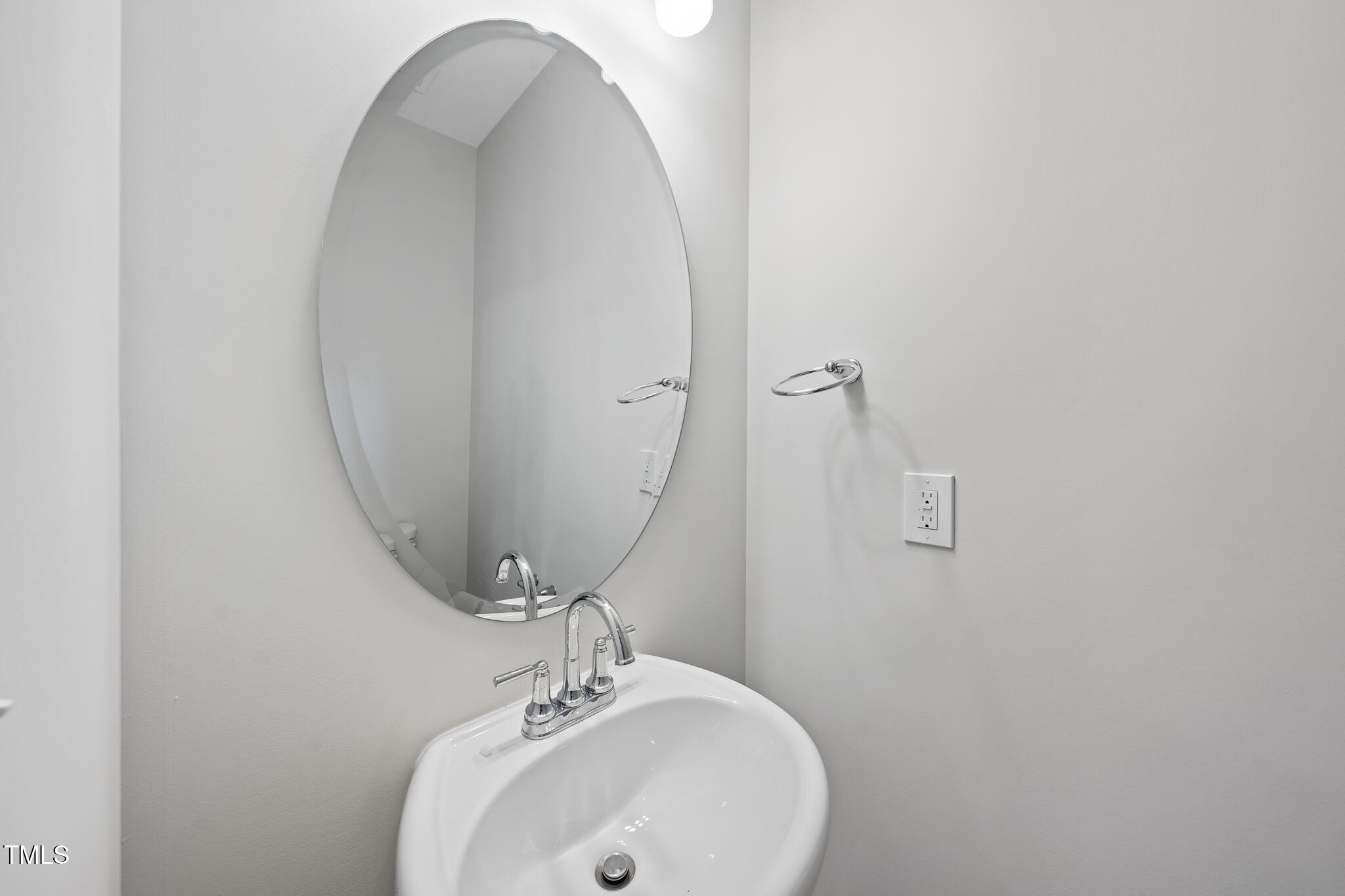 88 Ripple Way, Unit 314 Clayton, NC 27520 - Photo 8 of 42 DSC04457