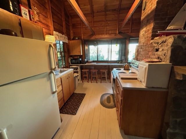 792 Bunker Road New London, NH 03257 - Photo 2 of 15