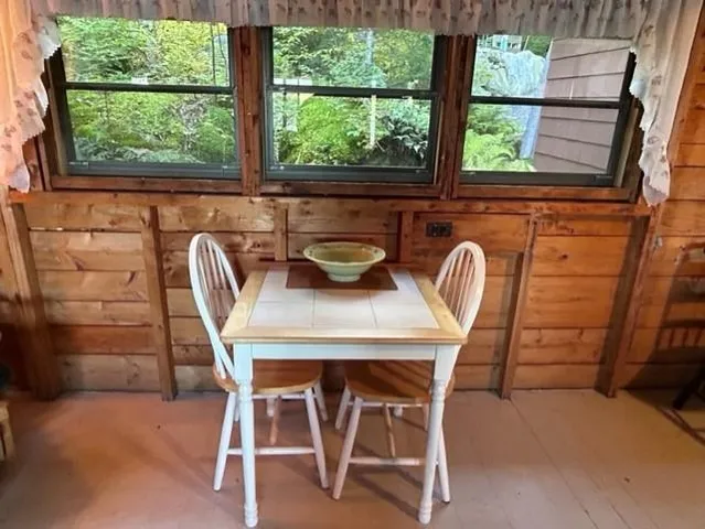 $1,300 | 792 Bunker Road, New London, NH 03257