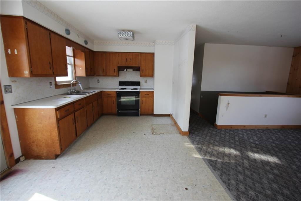 73 Dixon Road Wales, ME 04280 - Photo 5 of 21 Photo