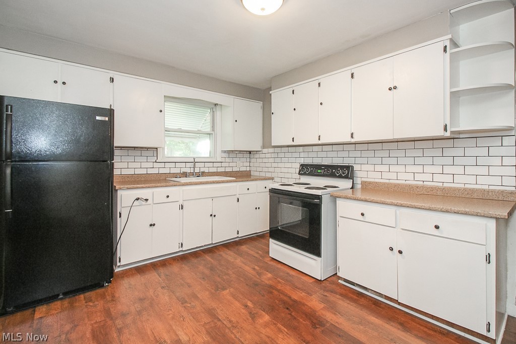 836 Mannering Road Eastlake, OH 44095 - Photo 11 of 33 Gallery Image 11