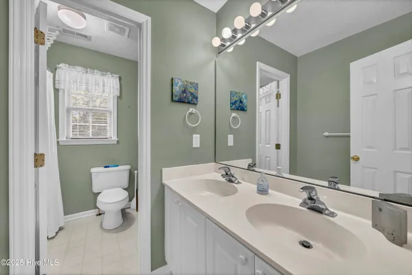 $569,000 | 7100 Kinsella Court, Wilmington, NC 28409