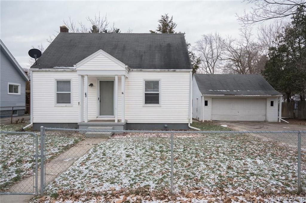 78 East Rutgers Avenue Pontiac, MI 48340 - Photo 1 of 15